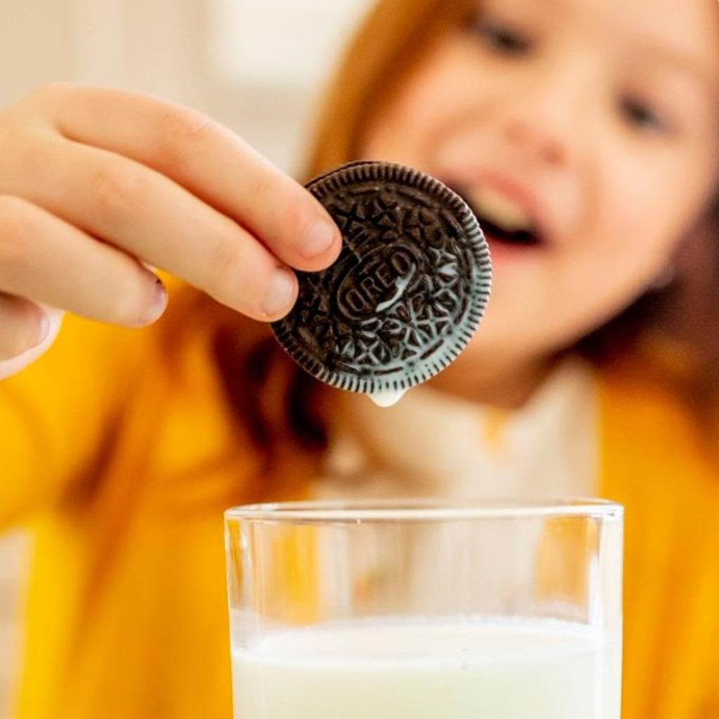 OREO Chocolate Sandwich Cookies, Family Size, 18.12 oz